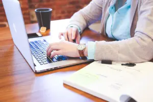 how to speed up old laptop