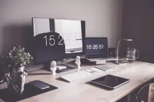 how to connect two monitors